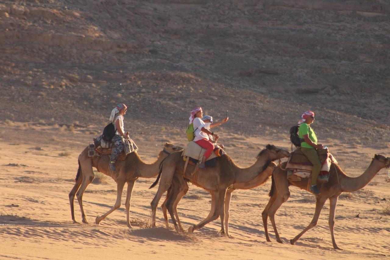 Rum Warm Bubble Camp Wadi Rum Zewnętrze zdjęcie