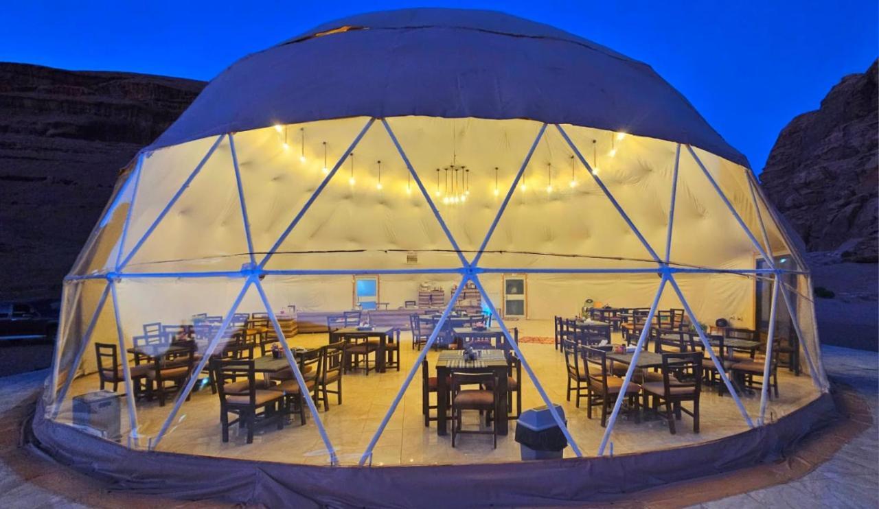 Rum Warm Bubble Camp Wadi Rum Zewnętrze zdjęcie